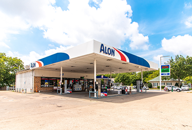Alon C-Store & Gas Station